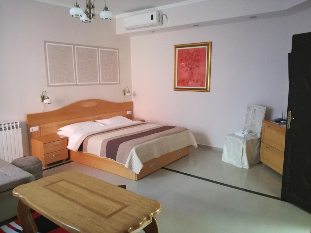 Višegrad Apartments Drina מראה חיצוני תמונה